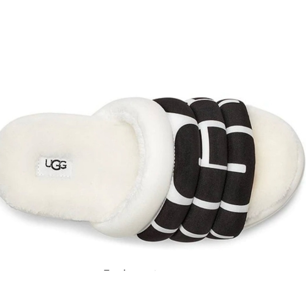 NIB UGG Puft Maxi Slide Logo White Real Lamb Fur - Size 6 - Picture 5 of 13